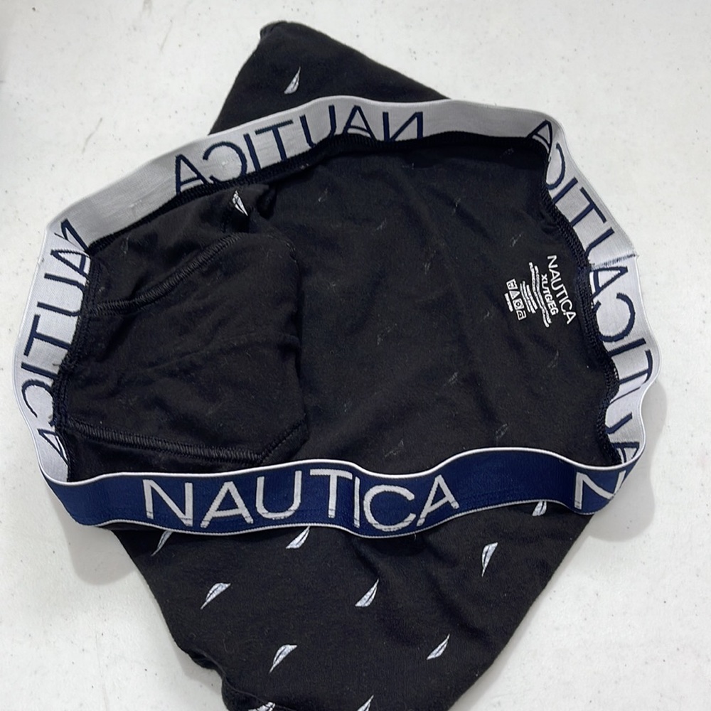 Nautica XL - Picture 3 of 4